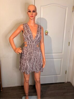 Windsor Sleeveless V-Neck Cutout Mini Dress in Taupe Stripe